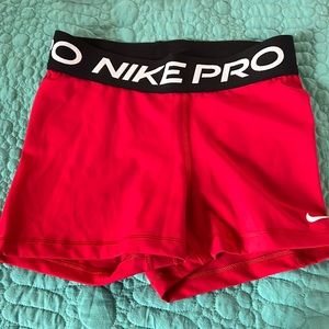 Nike pro